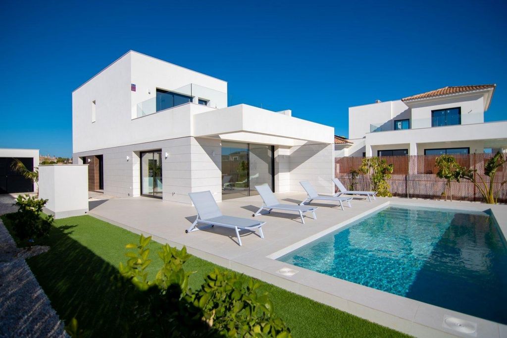 Luxury House for sale in Los Montesinos, 509 000 €, Photo 1
