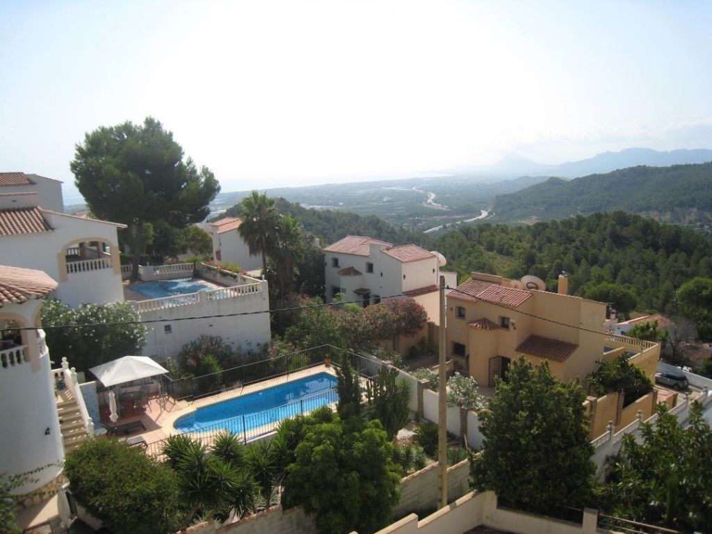 Maison de luxe à vendre à Oliva, 550 000 €, Photo 1
