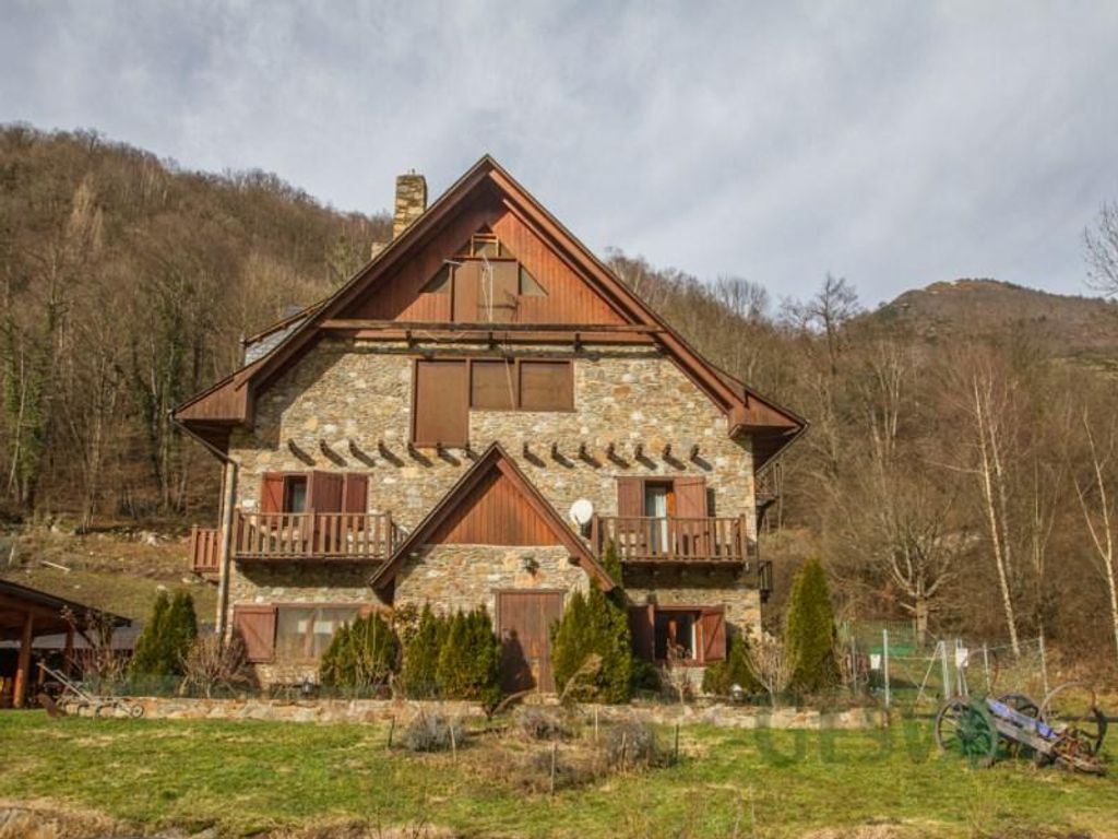 Maison de luxe à vendre à Les, 800 000 €, Photo 2