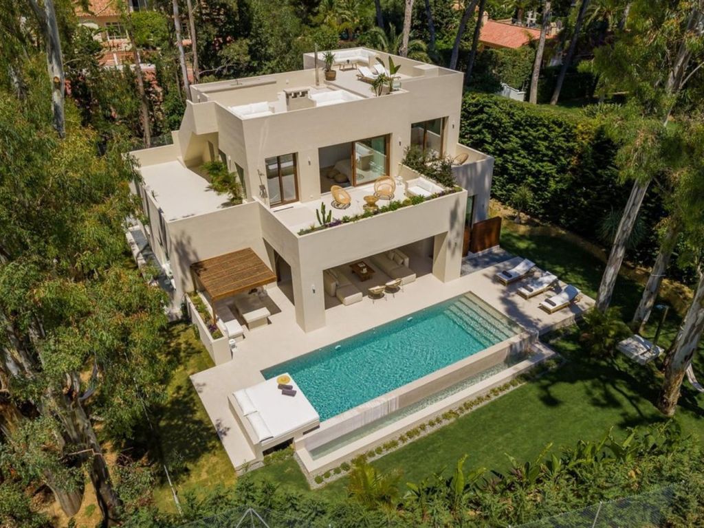 Maison de luxe à vendre à Marbella, 2 250 000 €, Photo 1