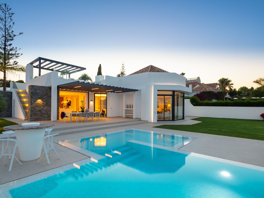 Luxury House for sale in Marbella, 3 495 000 €, Photo 2