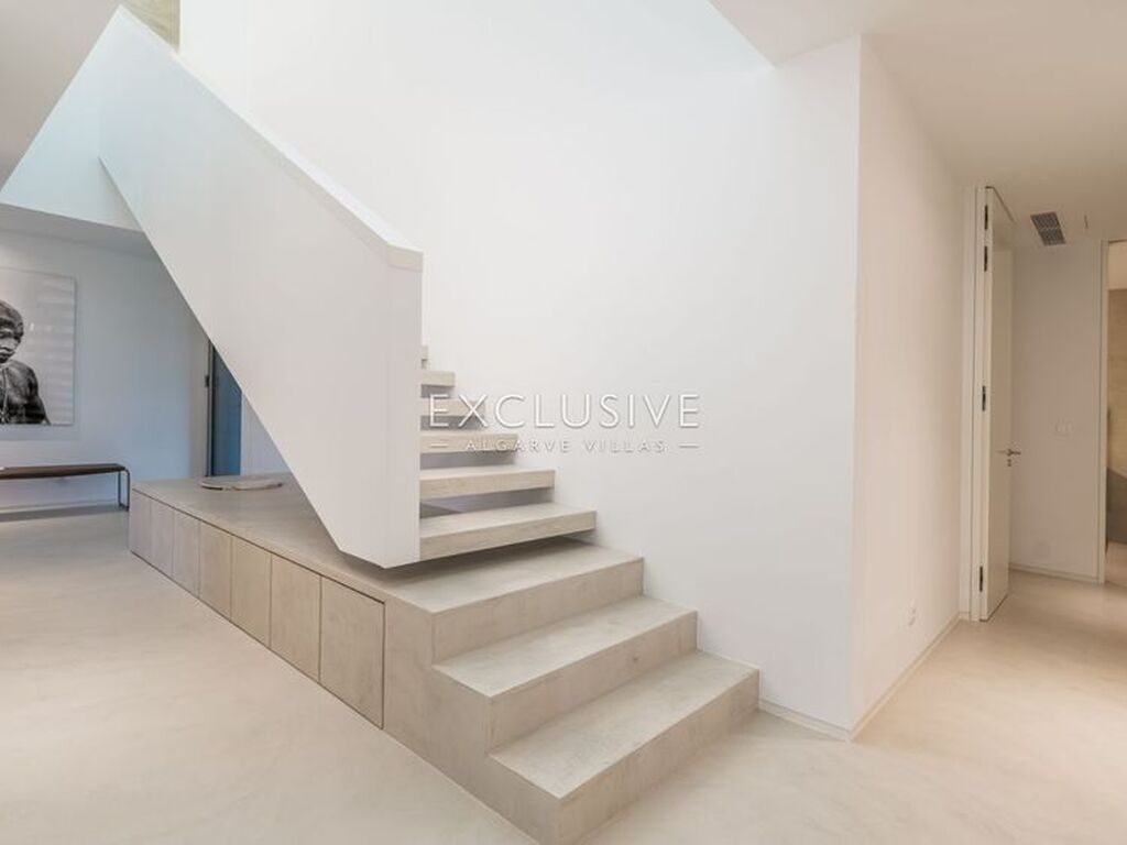 Luxury House for sale in Lagos, 3 200 000 €, Photo 5