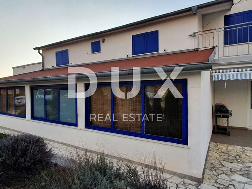 Maison de luxe à vendre à Labin, 530 000 €, Photo 3