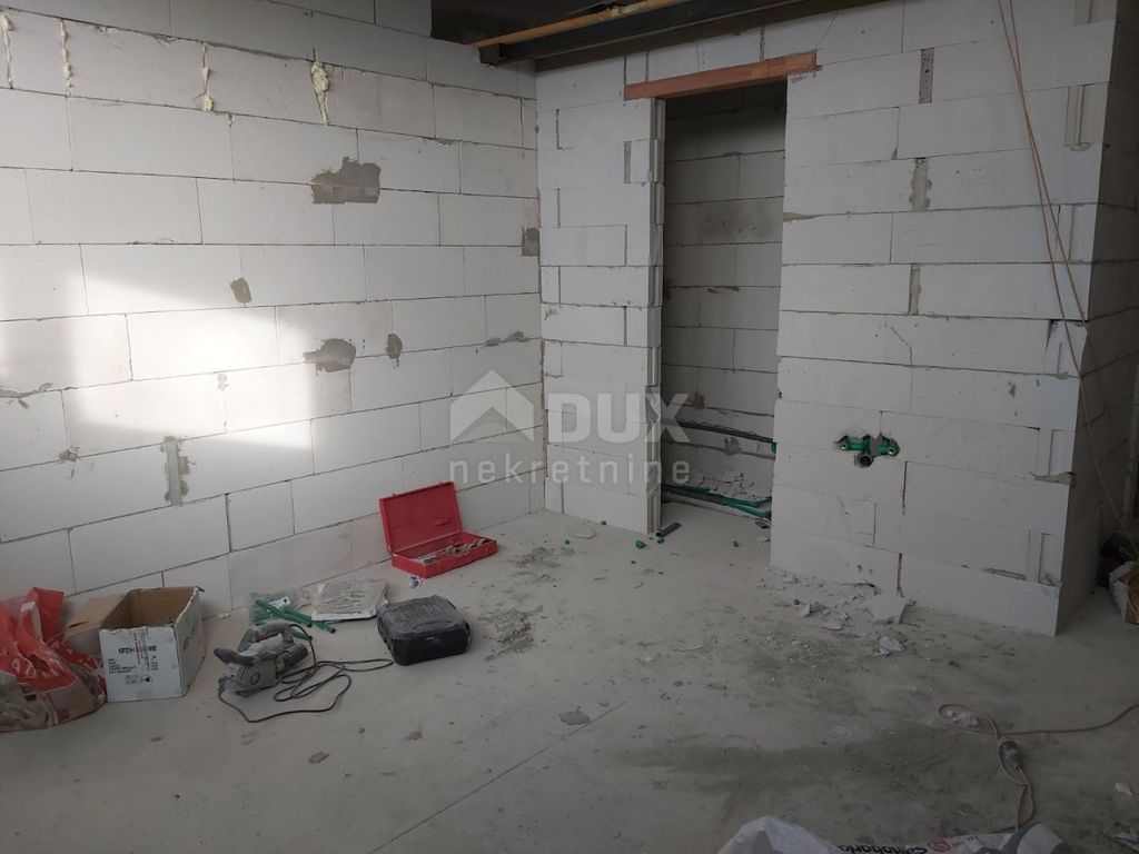 Appartement de luxe à vendre à Pula, 550 000 €, Photo 3