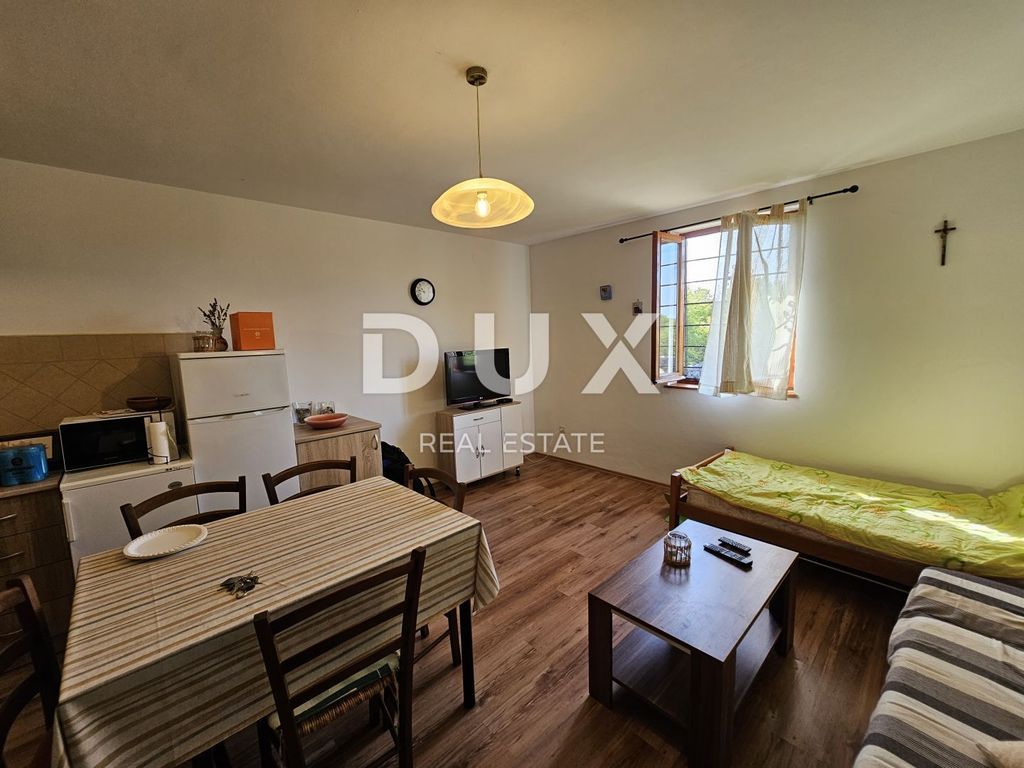 Luxury House for sale in Vrbnik, 415 000 €, Photo 6