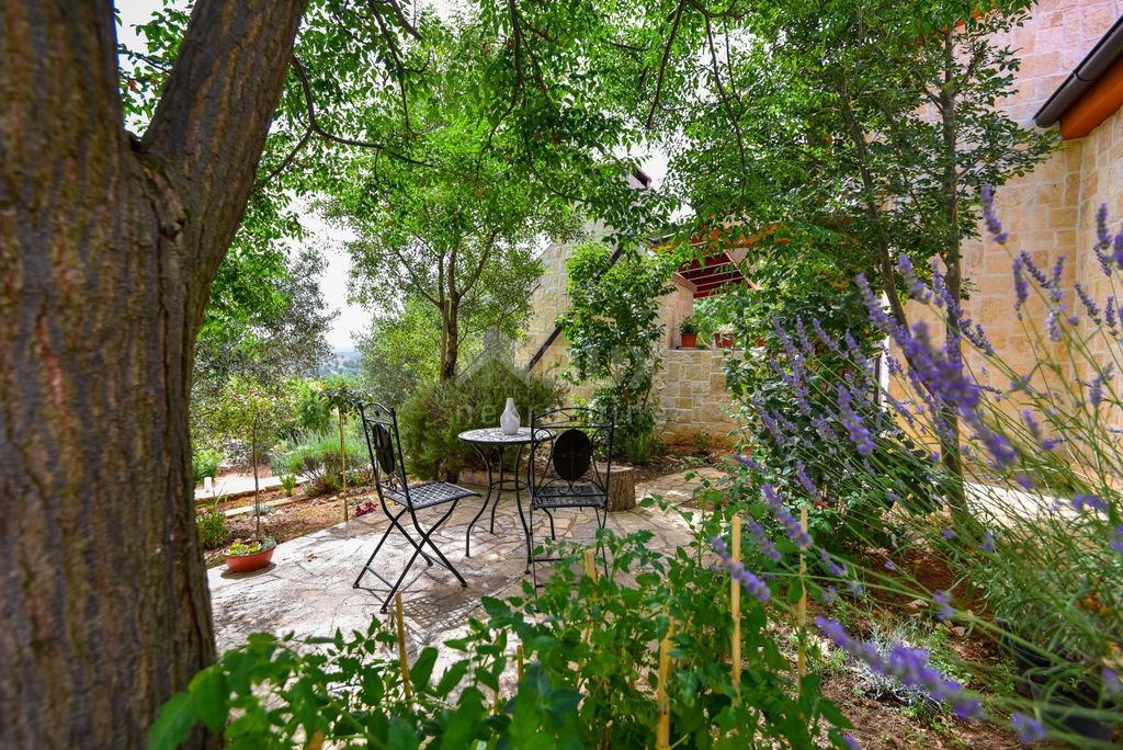 Maison de luxe à vendre à Novigrad, 795 000 €, Photo 4