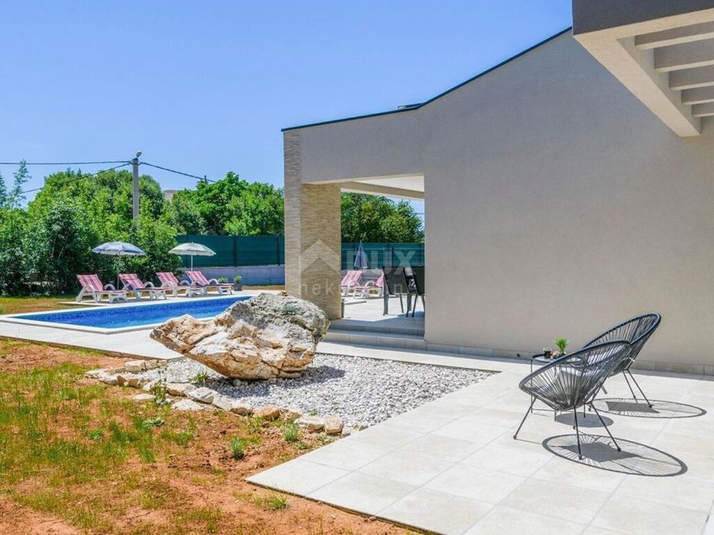 Maison de luxe à vendre à Labin, 490 000 €, Photo 6