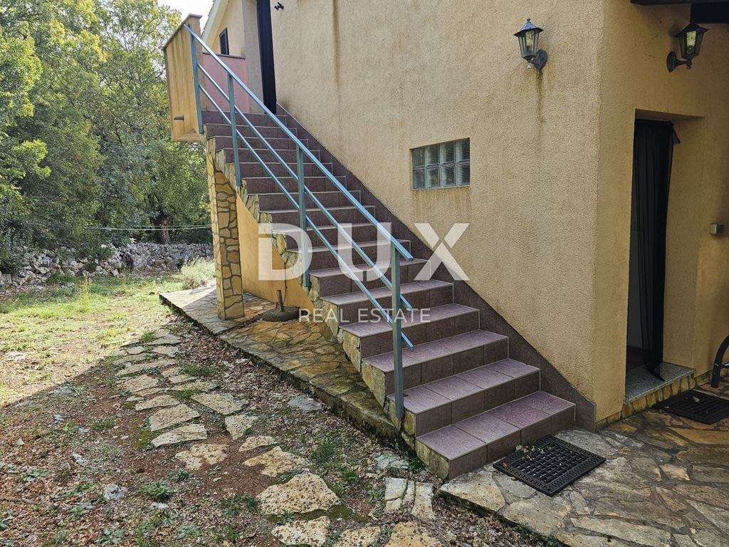 Luxury House for sale in Vrbnik, 415 000 €, Photo 2