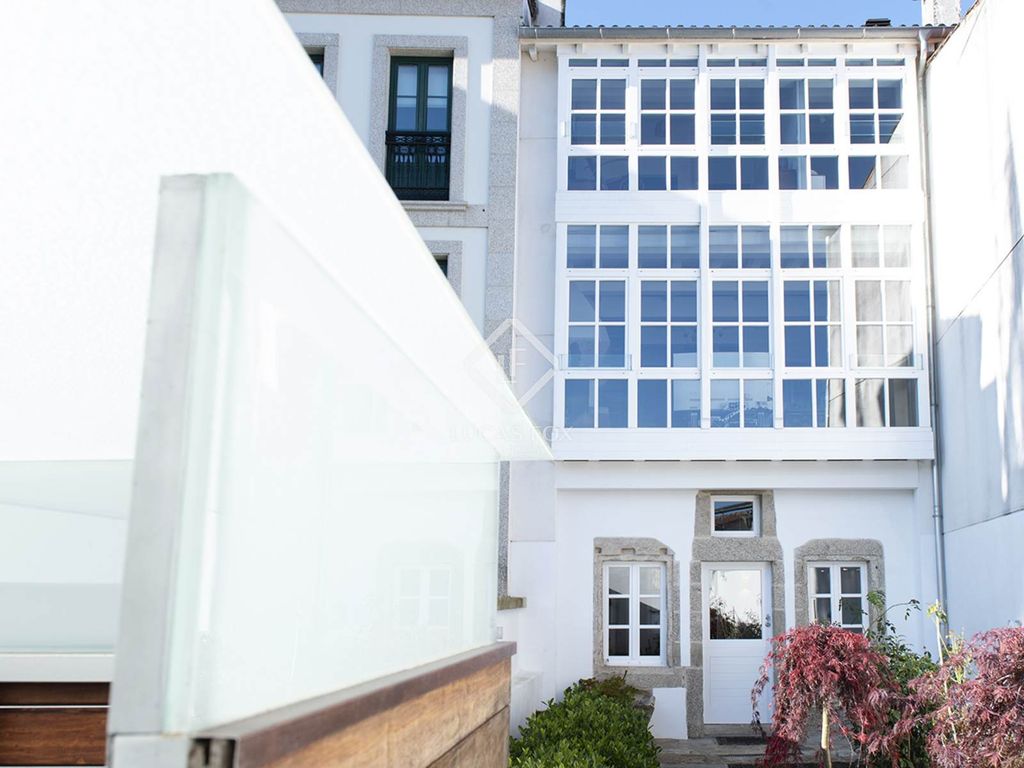 Luxury House for sale in Santiago de Compostela, 1 380 000 €, Photo 2