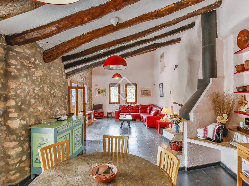 Luxury House for sale in Torrelles de Foix, 1 495 000 €, Photo 6