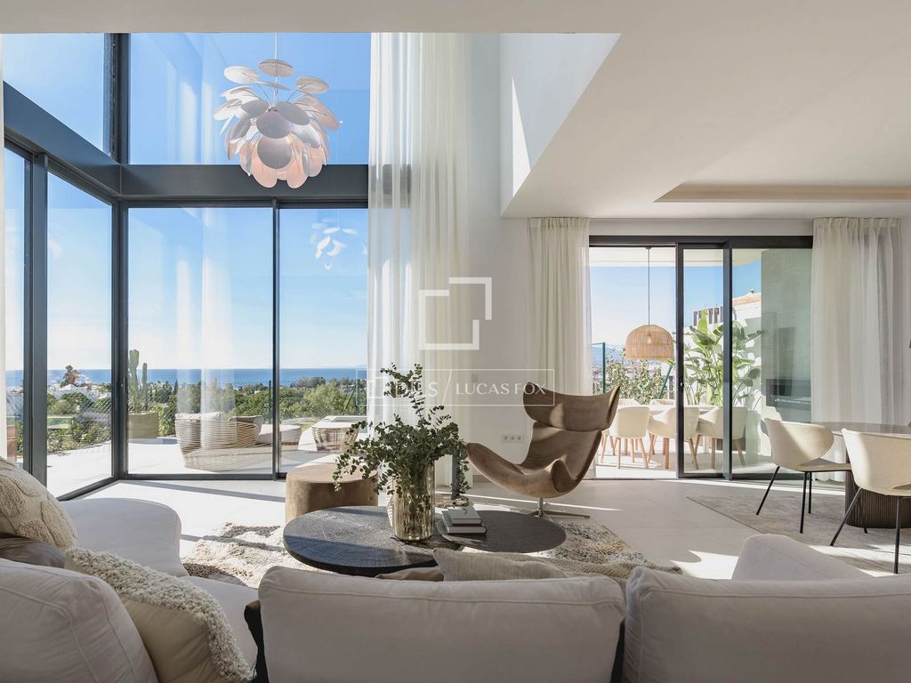 Luxury House for sale in Marbella, 1 890 000 €, Photo 4