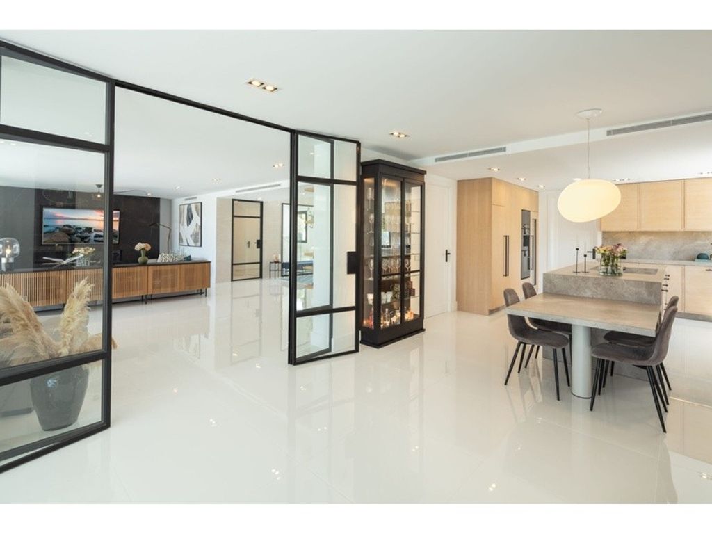Luxury House for sale in Marbella, 7 900 000 €, Photo 7