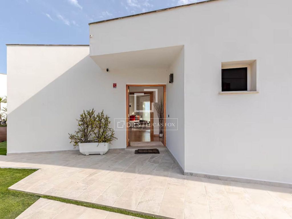 Maison de luxe à vendre à Sant Lluís, 1 600 000 €, Photo 7