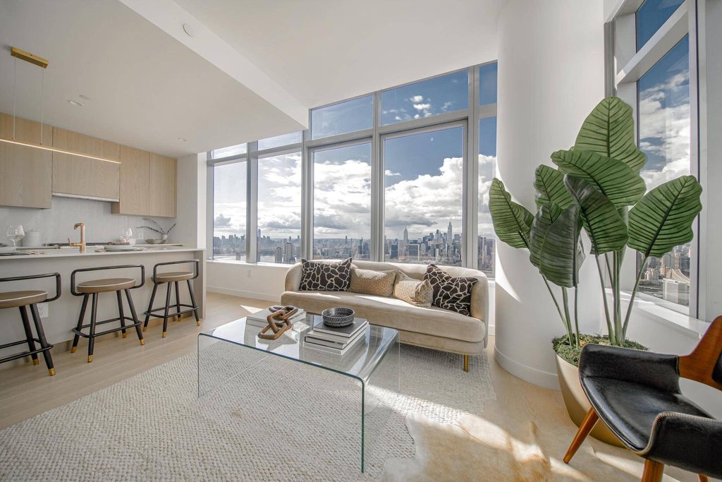 Appartement de luxe à vendre à Queens, 1 426 955 €, Photo 1