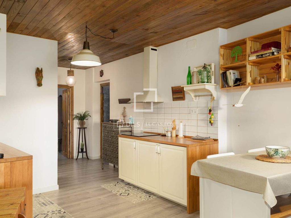 Maison de luxe à vendre à Sant Esteve d'en Bas, 670 000 €, Photo 3