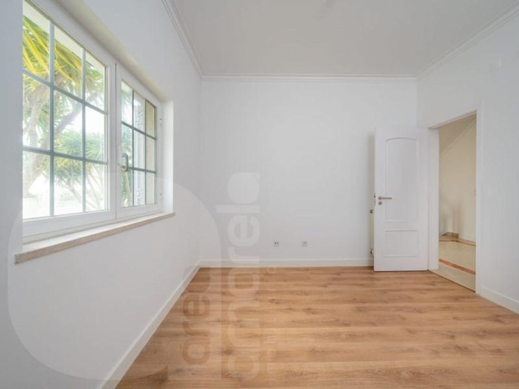 Luxury House for sale in Seixal, 850 000 €, Photo 4