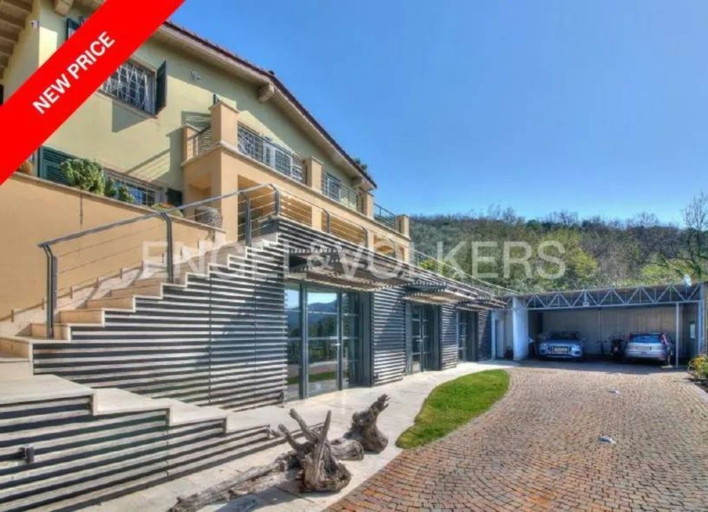 Luxury House for sale in Recco, 2 900 000 €, Photo 1