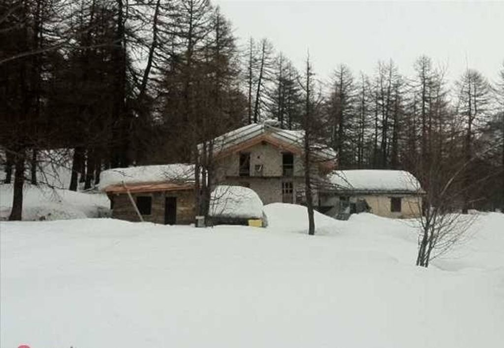 Appartement de luxe à vendre à Courmayeur, 990 000 €, Photo 3