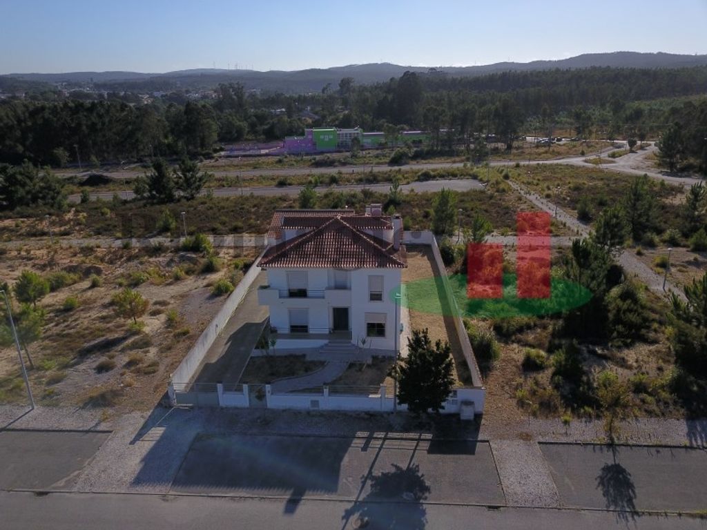 Maison de luxe à vendre à Rio Maior, 750 000 €, Photo 2