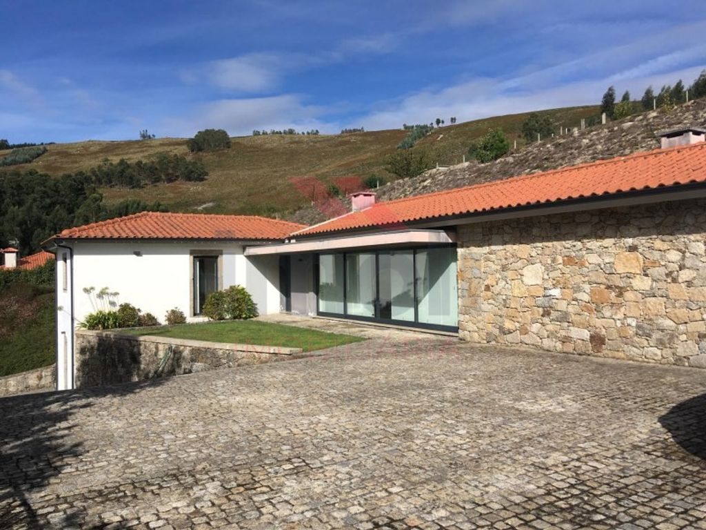 Maison de luxe à vendre à Ponte de Lima, 480 000 €, Photo 1