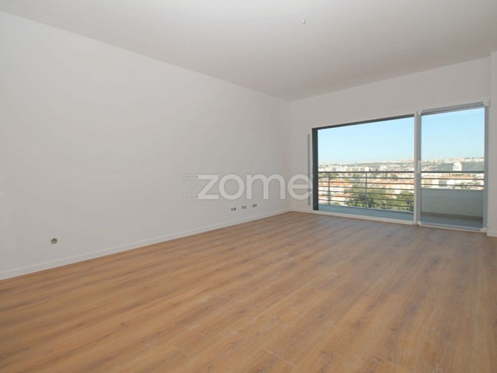 Luxury Apartment for sale in Odivelas, 750 000 €, Photo 2
