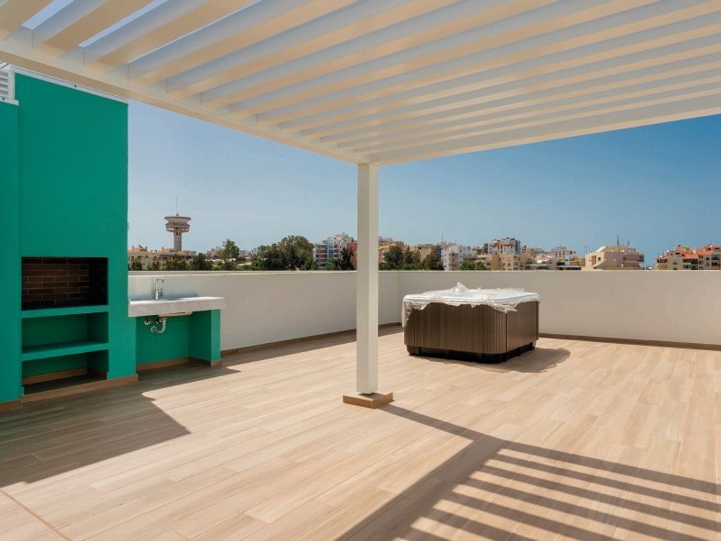 Appartement de luxe à vendre à Faro, 490 000 €, Photo 1