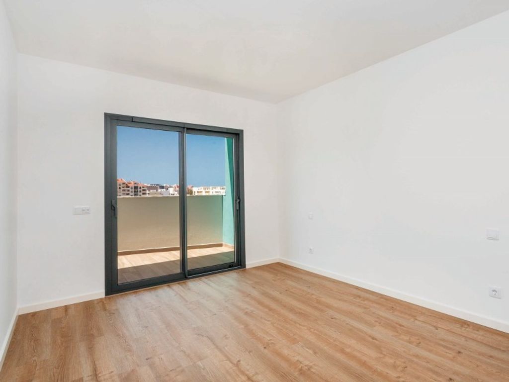 Appartement de luxe à vendre à Faro, 490 000 €, Photo 3