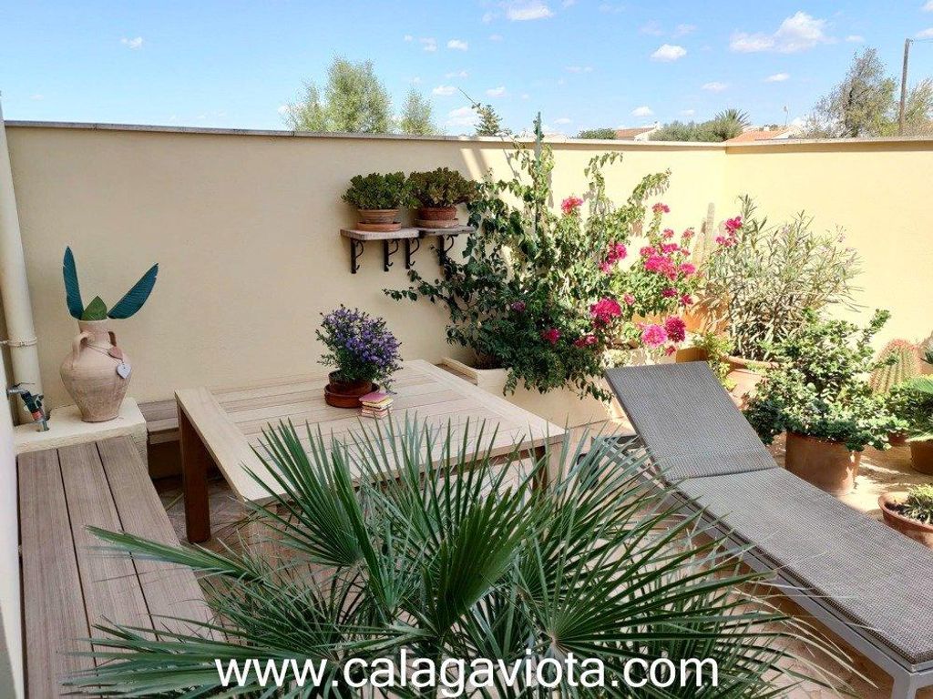 Maison de luxe à vendre à Ses Salines, 895 000 €, Photo 1