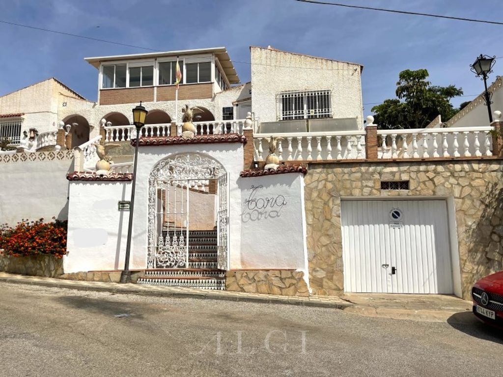 Maison de luxe à vendre à Vélez-Málaga, 585 000 €, Photo 2