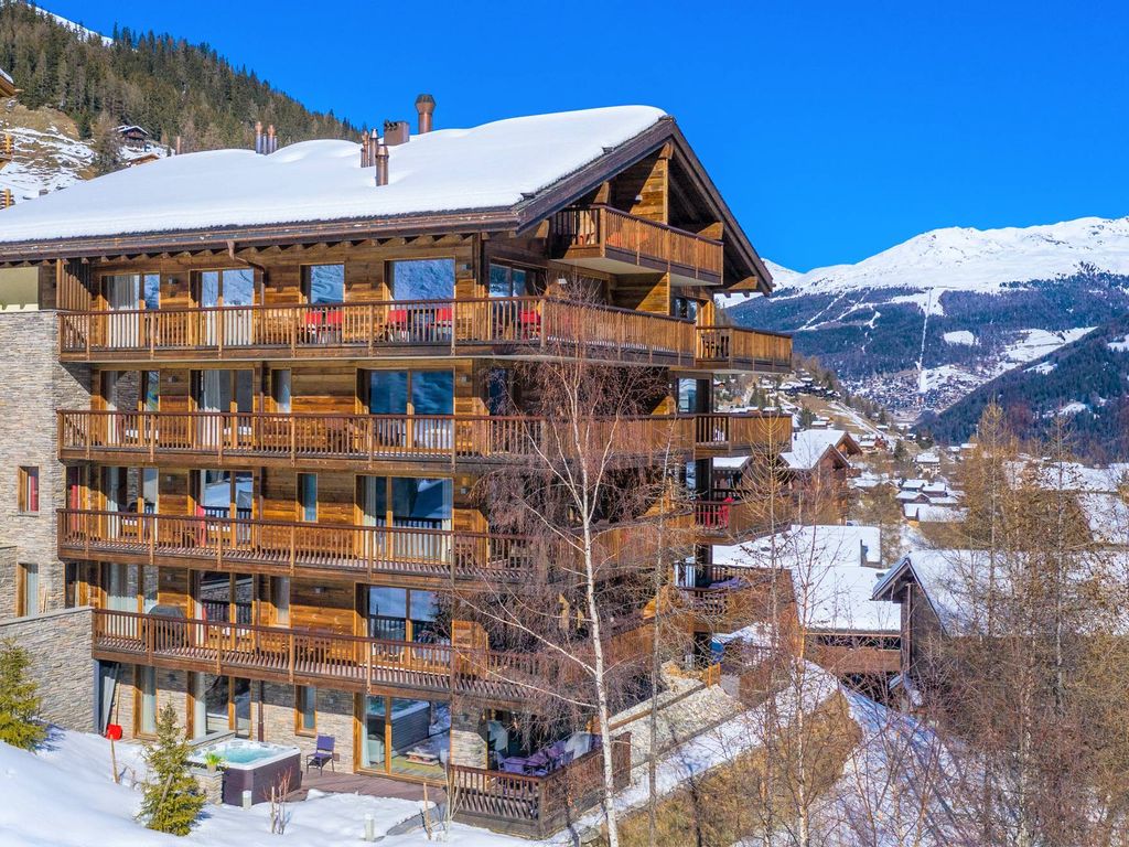 Luxury Apartment for sale in Grimentz, 2 715 300 €, Photo 1