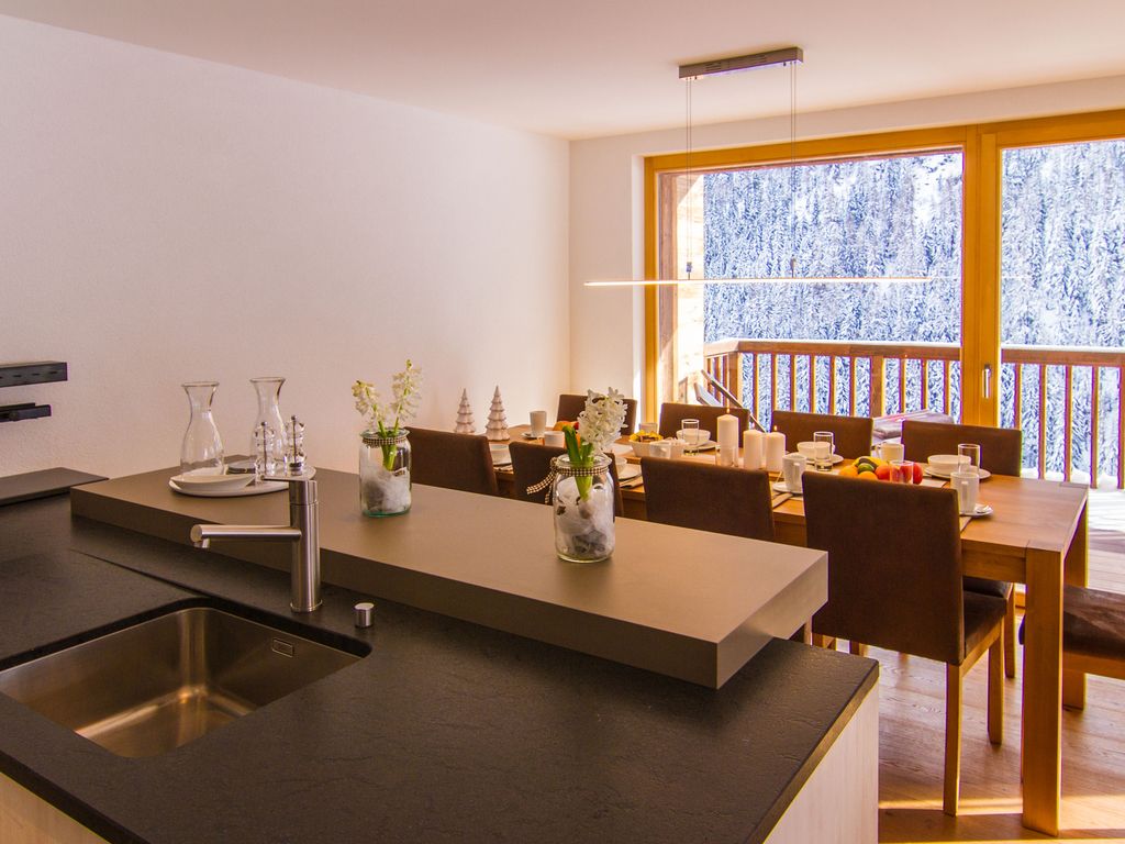 Luxury Apartment for sale in Grimentz, 1 263 445 €, Photo 7