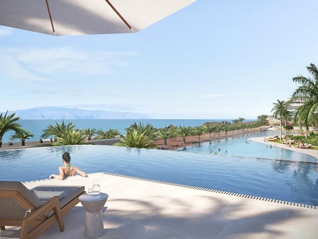 Appartement de luxe à vendre à Guía de Isora, 850 000 €, Photo 1