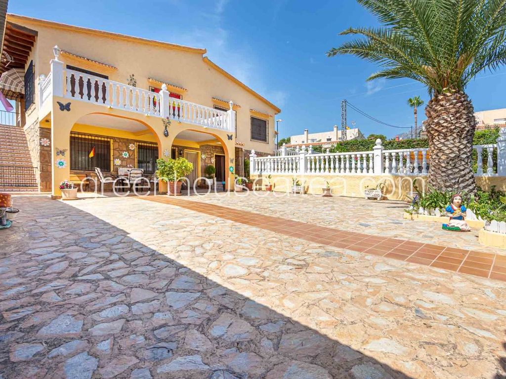 Maison de luxe à vendre à La Nucia, 650 000 €, Photo 1