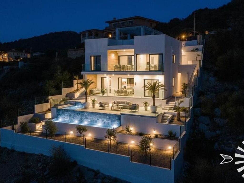 Luxury House for sale in Son Servera, 1 750 000 €, Photo 1