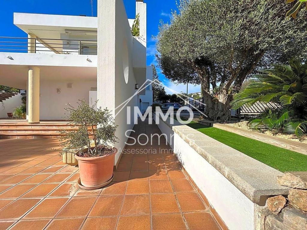 Maison de luxe à vendre à Llers, 550 000 €, Photo 6