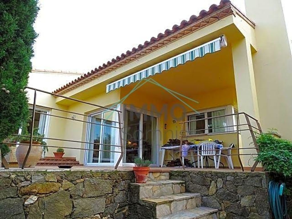 Maison de luxe à vendre à Roses, 750 000 €, Photo 3