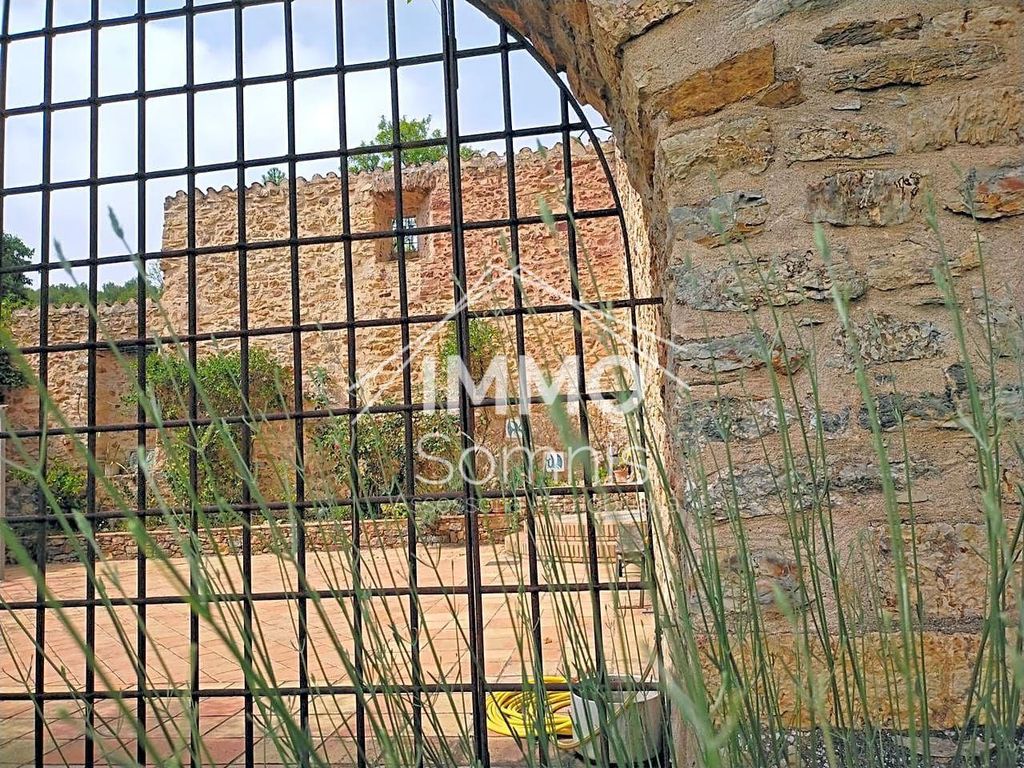 Maison de luxe à vendre à Montnegre, 800 000 €, Photo 3