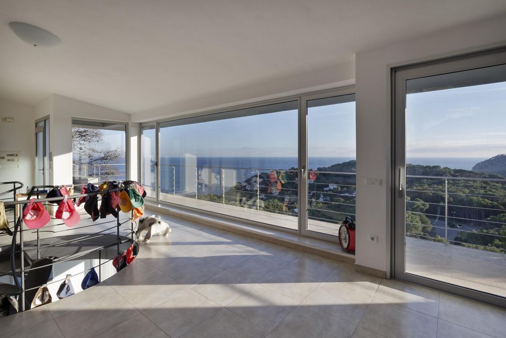 Luxury House for sale in Palafrugell, 2 550 000 €, Photo 5