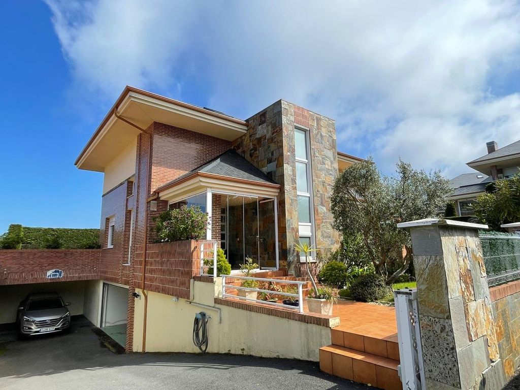 Luxury House for sale in Castro-Urdiales, 750 000 €, Photo 5