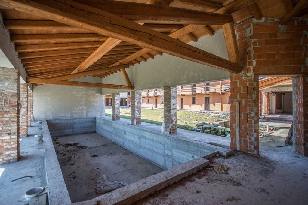 Luxury House for sale in Agrate Conturbia, 1 950 000 €, Photo 3