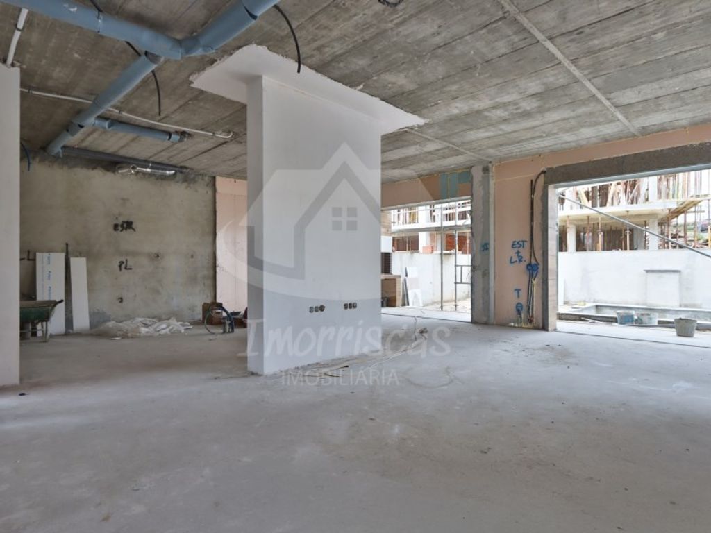 Maison de luxe à vendre à Loures, 750 000 €, Photo 4
