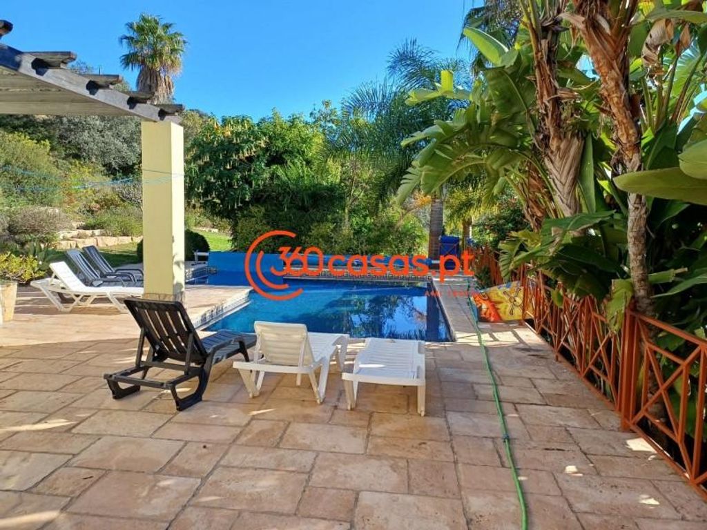 Luxury House for sale in Faro, 775 000 €, Photo 1