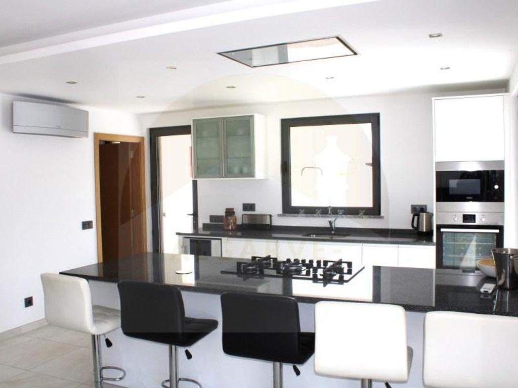 Maison de luxe à vendre à Lagos, 795 000 €, Photo 3