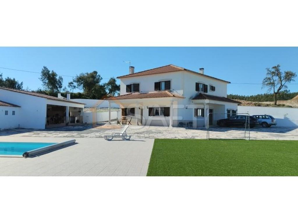 Maison de luxe à vendre à Santarém, 699 000 €, Photo 2
