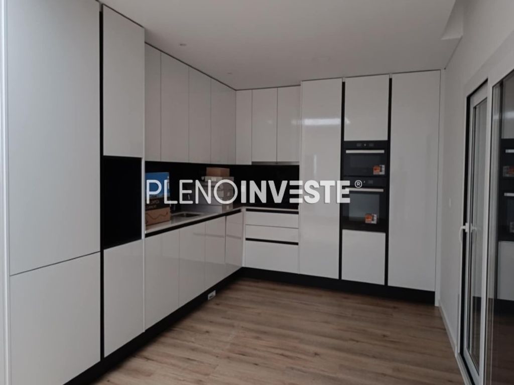 Luxury House for sale in Seixal, 740 000 €, Photo 2