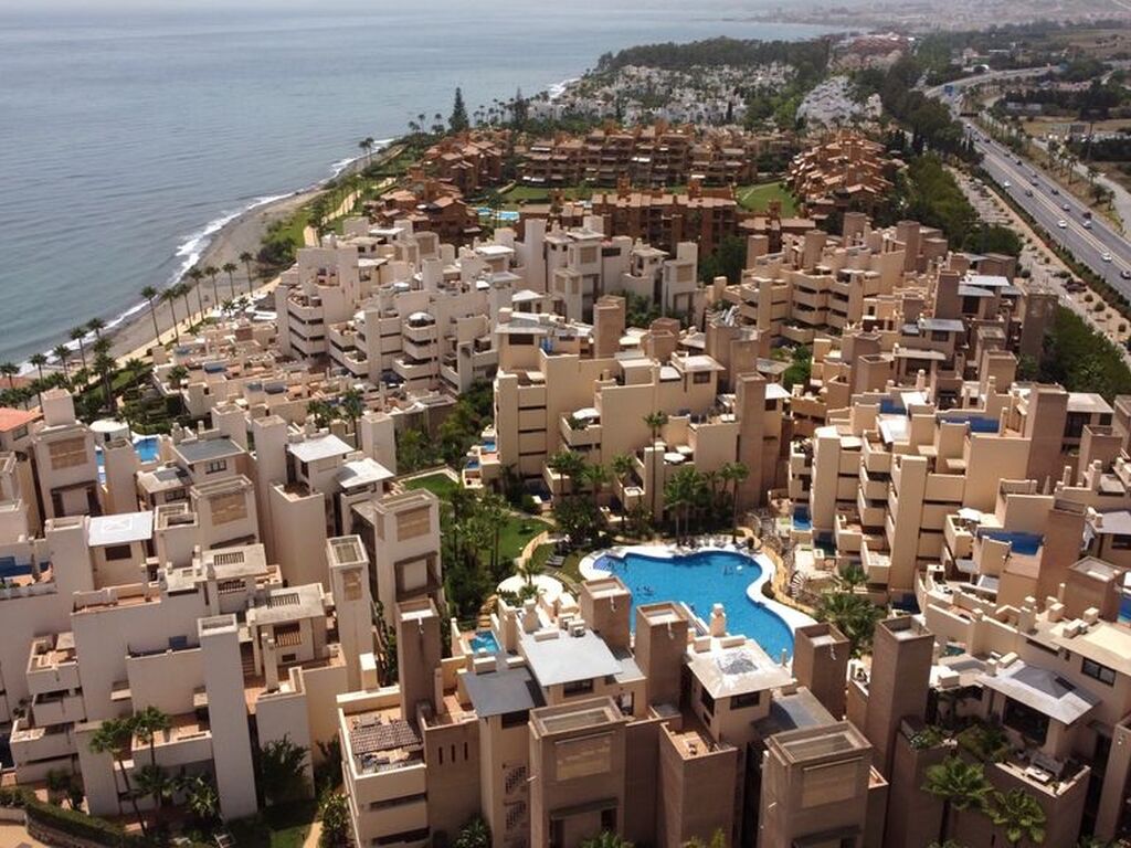 Appartement de luxe à vendre à Marbella, 999 000 €, Photo 1