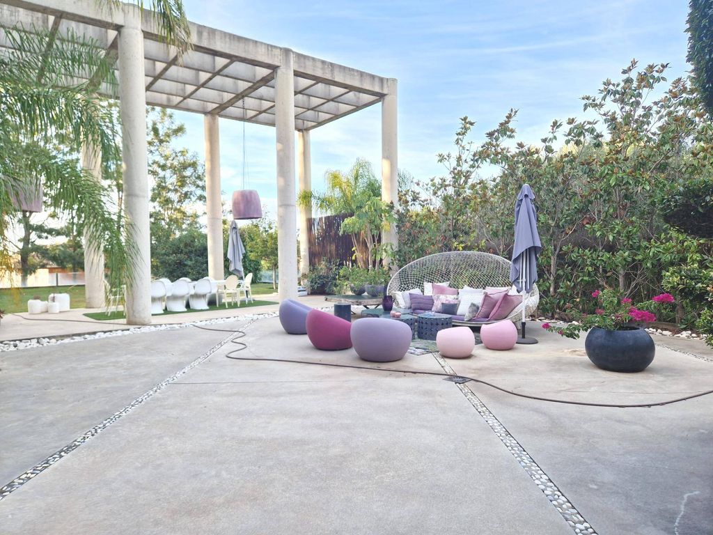 Luxury House for sale in Estepona, 2 150 000 €, Photo 2