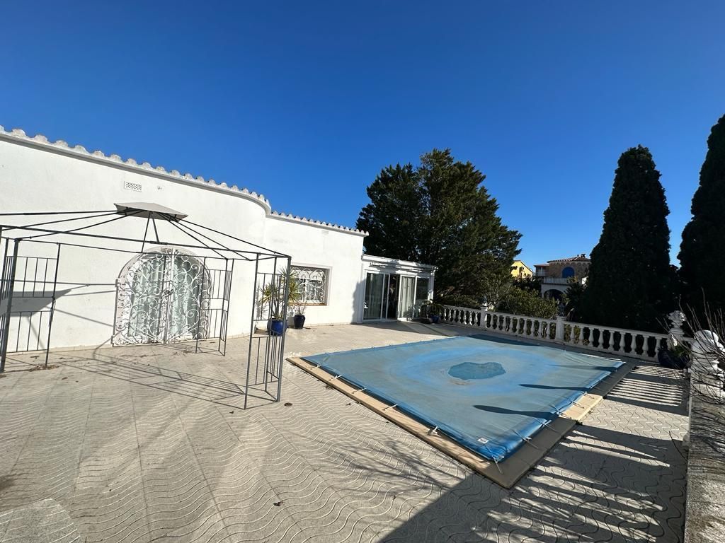 Luxury House for sale in Empuriabrava, 1 200 000 €, Photo 5