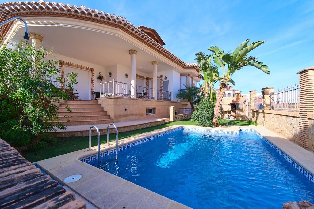 Maison de luxe à vendre à Los Gallardos, 575 000 €, Photo 1