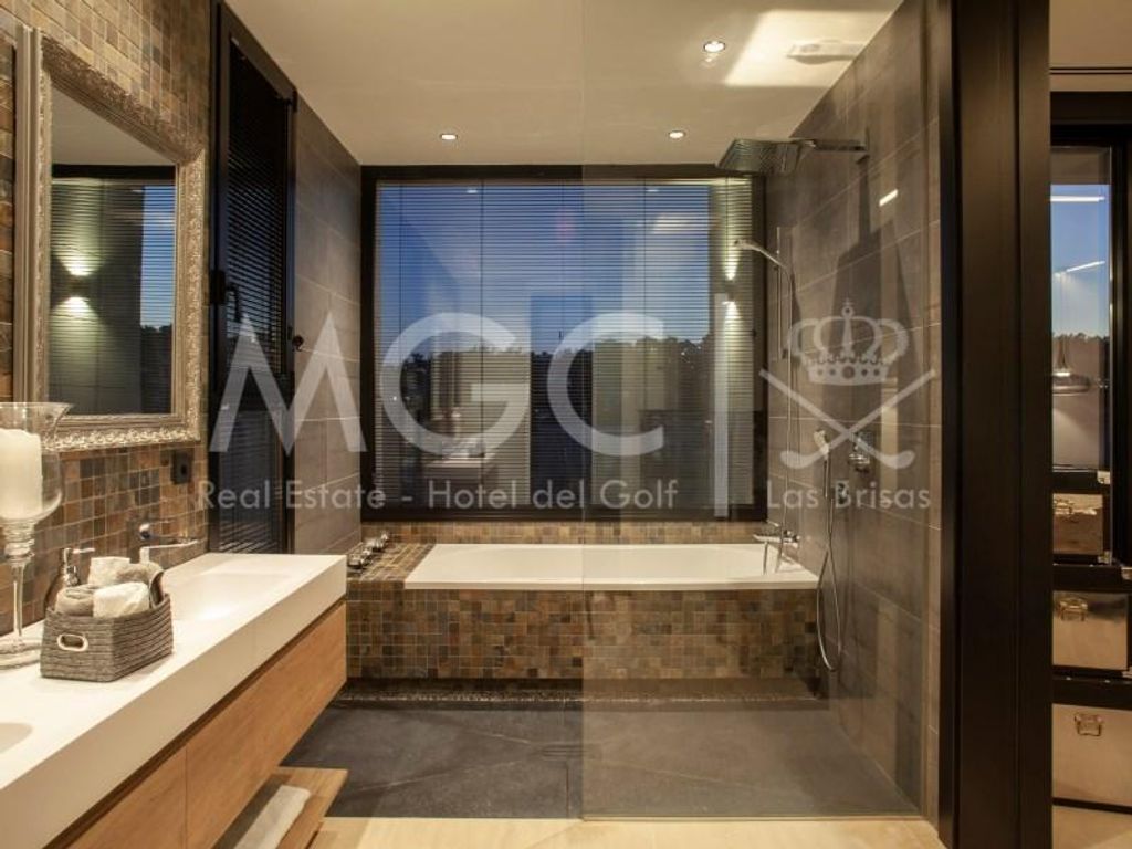 Luxury House for sale in Marbella, 4 995 000 €, Photo 6